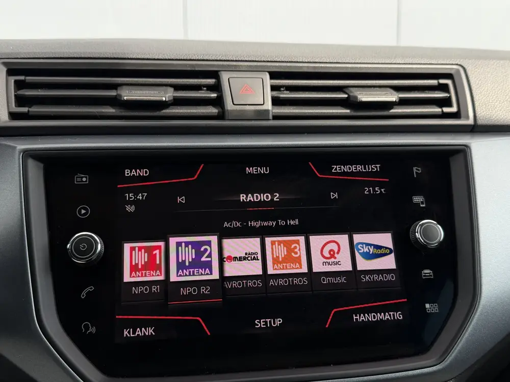 SEAT Arona 1.0 TSI Style Business Intense Automaat Carplay/T uit 2019, foto 17