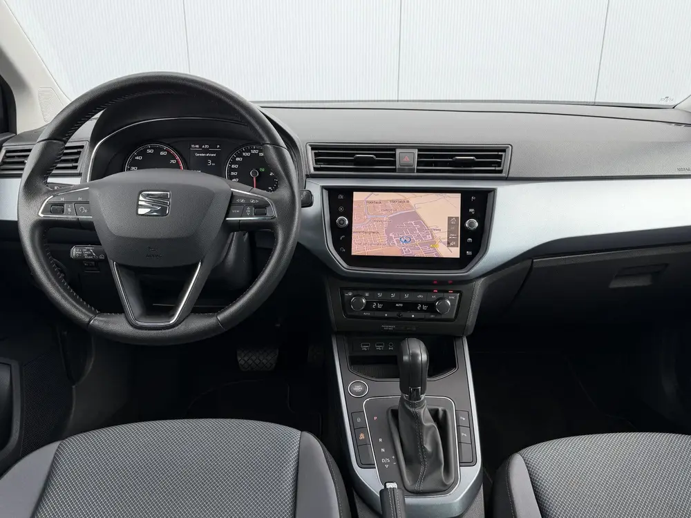 SEAT Arona 1.0 TSI Style Business Intense Automaat Carplay/T uit 2019, foto 2