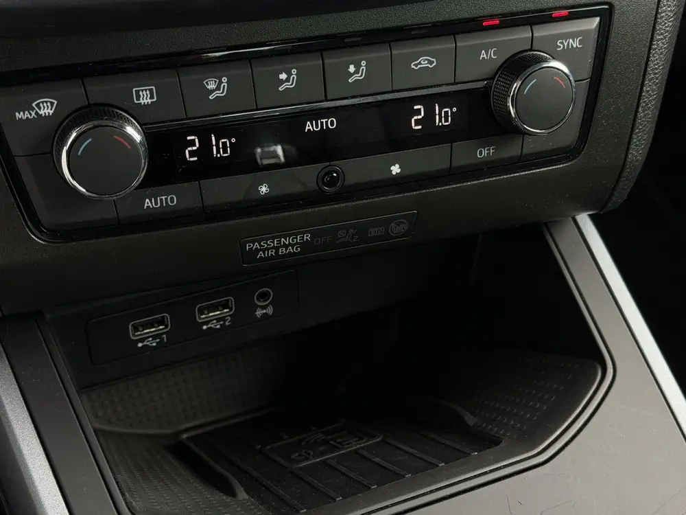 SEAT Arona 1.0 TSI Style Business Intense Automaat Carplay/T uit 2019, foto 20