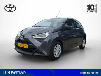 Toyota Aygo 1.0 VVT-i x-fun uit 2021