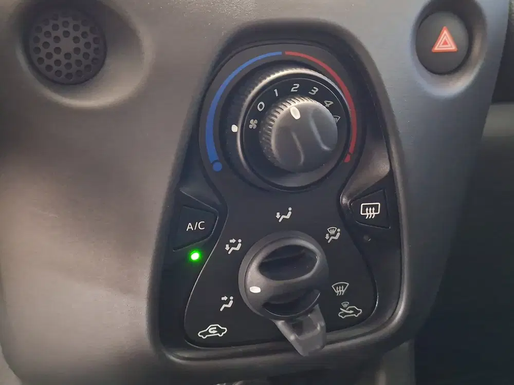 Toyota Aygo 1.0 VVT-i x-fun uit 2021, foto 8
