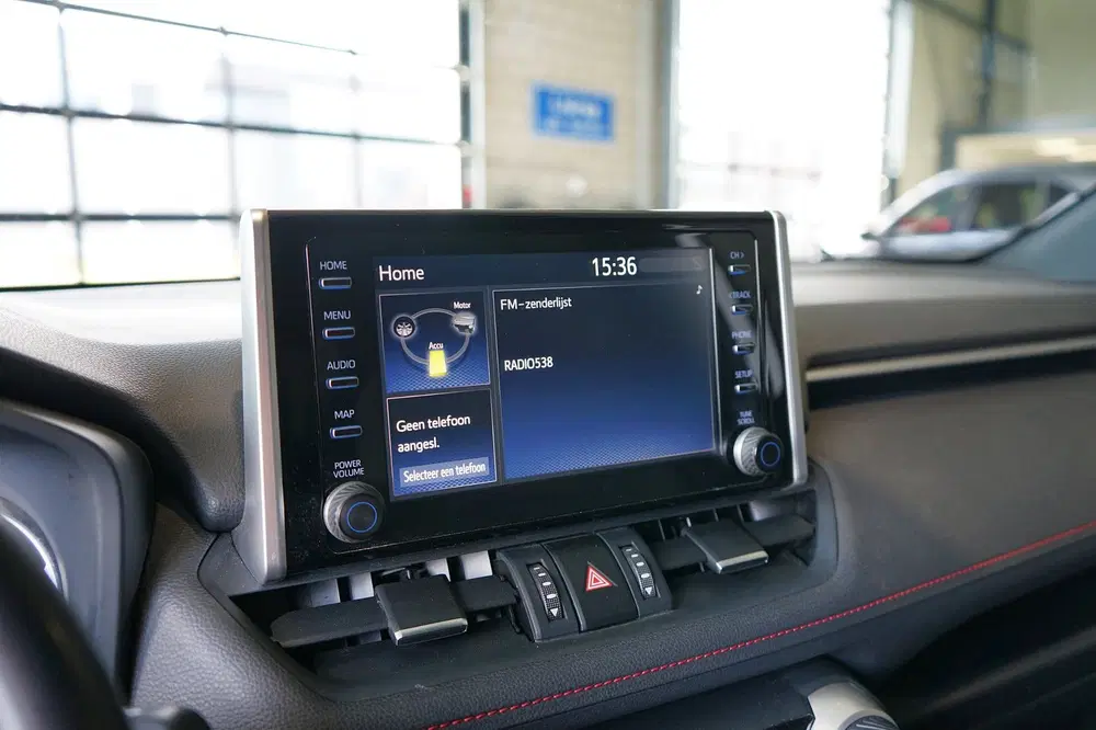 Toyota RAV 4 2.5 Plug-in Hybrid AWD Dynamic uit 2020, foto 9