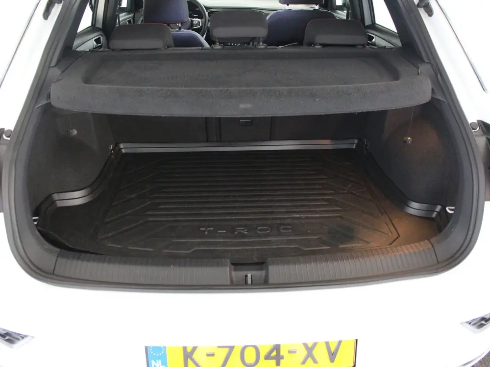 Volkswagen T-Roc 1.5 TSI Sport Business R (bj 2021) uit 2021, foto 17