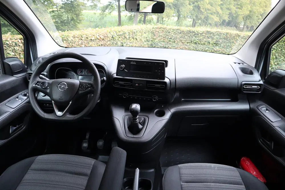 Opel Combo 1.2 Turbo L1H1 Edition uit 2019, foto 18