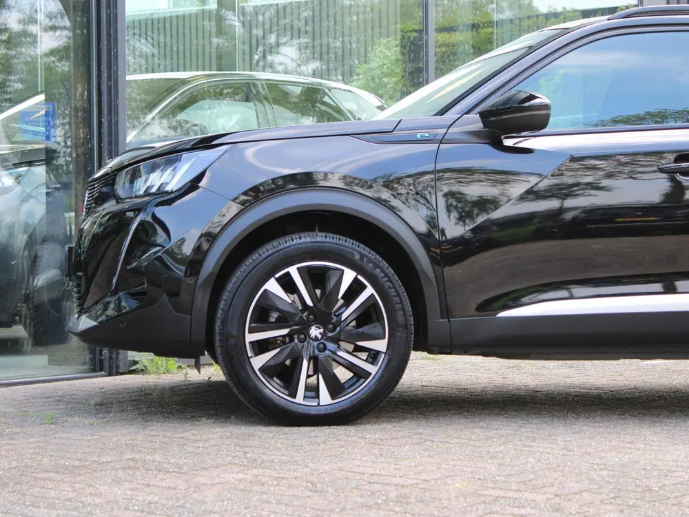 Peugeot 2008 EV GT Pack 50 kWh uit 2022, foto 13