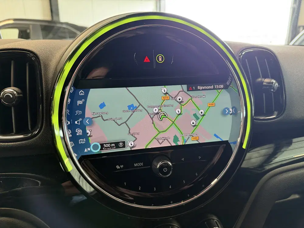 Mini Countryman 2.0 Cooper SE ALL4 Camera uit 2022, foto 11