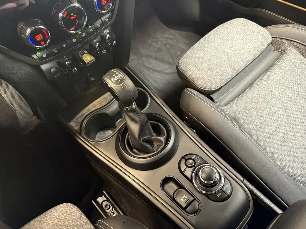 Mini Countryman 2.0 Cooper SE ALL4 Camera uit 2022, foto 15