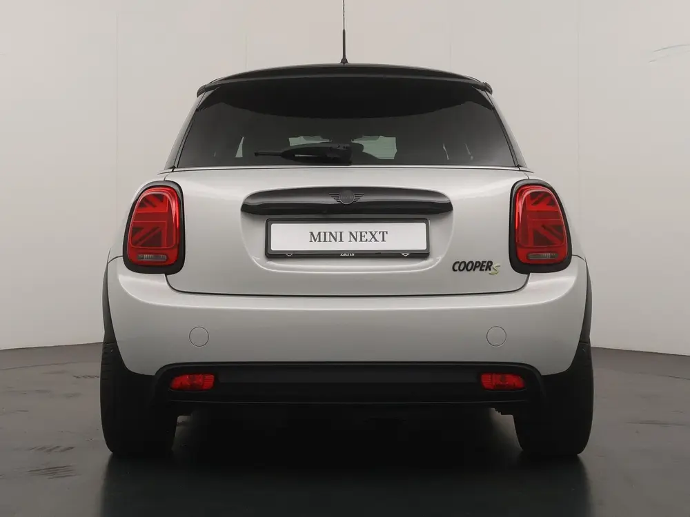 Mini Electric MINI Yours uit 2021, foto 10
