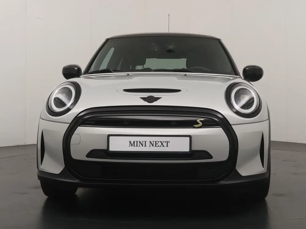 Mini Electric MINI Yours uit 2021, foto 6