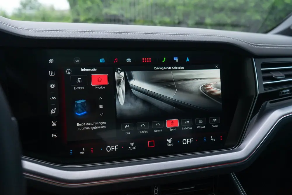 Volkswagen Touareg 3.0 TSI eHybrid 4MOTION / Puglia/ Top Vie uit 2024, foto 10