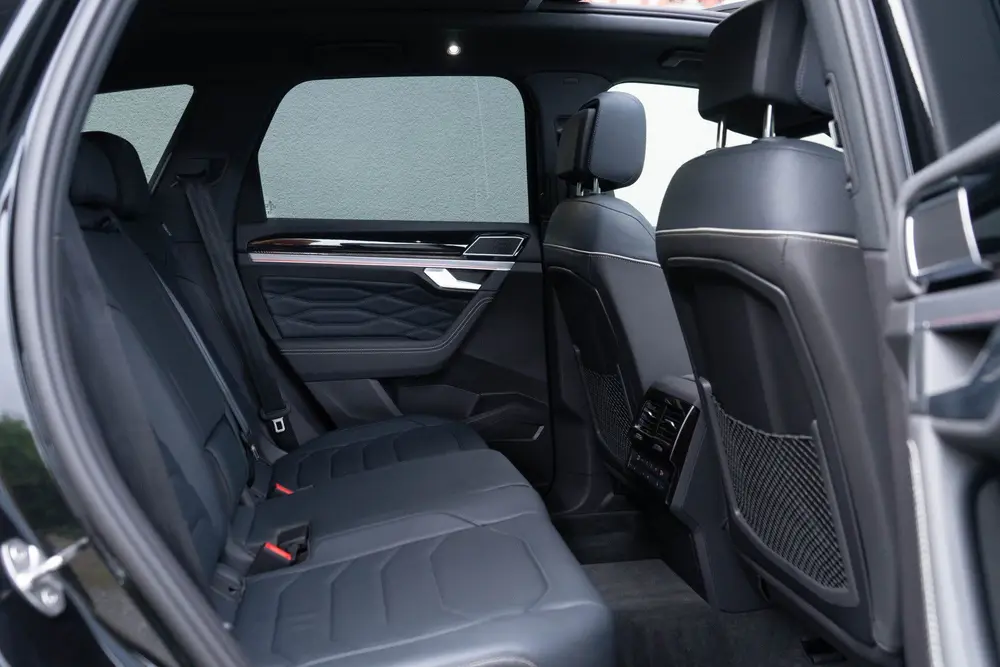 Volkswagen Touareg 3.0 TSI eHybrid 4MOTION / Puglia/ Top Vie uit 2024, foto 7
