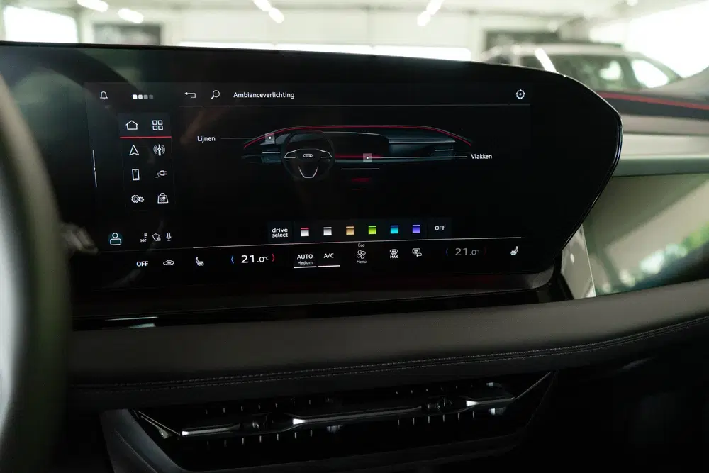 Audi Q6 e-tron Quattro uit 2025, foto 11