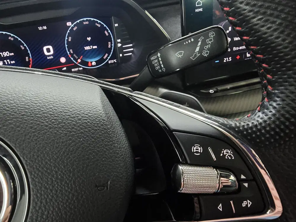 Skoda Octavia Combi 1.4 TSI RS iV PHEV Business uit 2021, foto 16