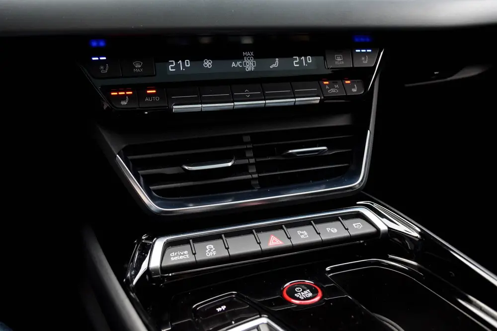 Audi e-tron Quattro uit 2022, foto 7