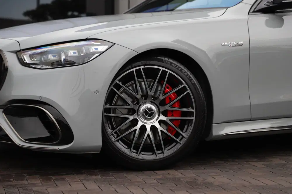 Mercedes-Benz S-Klasse AMG 63 S E Performance Lang uit 2024, foto 14