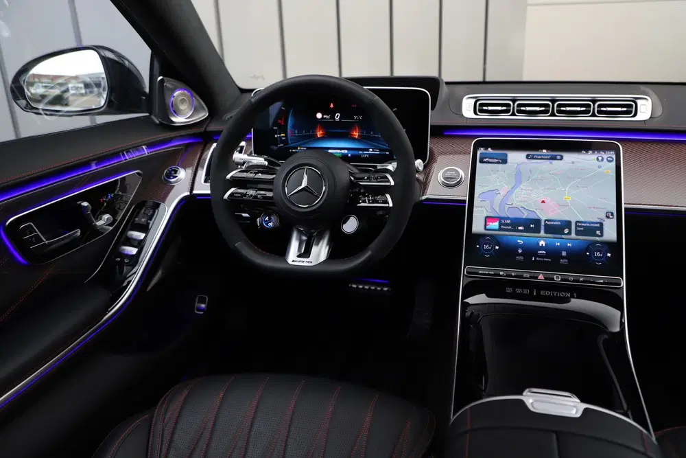 Mercedes-Benz S-Klasse AMG 63 S E Performance Lang uit 2024, foto 16