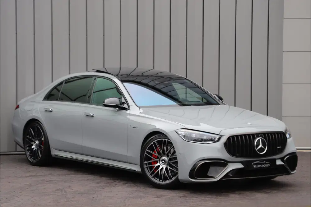 Mercedes-Benz S-Klasse AMG 63 S E Performance Lang uit 2024, foto 3