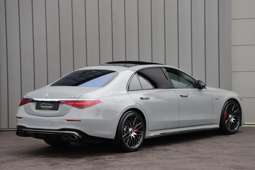 Mercedes-Benz S-Klasse AMG 63 S E Performance Lang uit 2024, foto 5