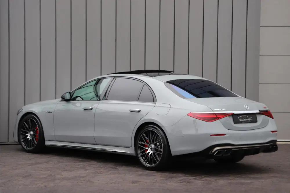 Mercedes-Benz S-Klasse AMG 63 S E Performance Lang uit 2024, foto 7