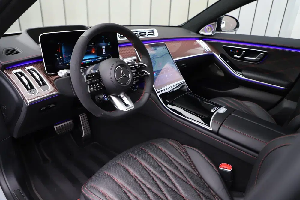 Mercedes-Benz S-Klasse AMG 63 S E Performance Lang uit 2024, foto 9