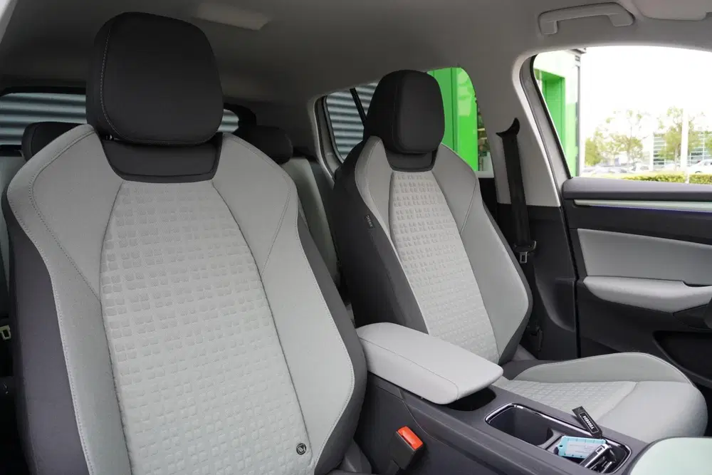 Skoda Epiq Hero 211pk 56 kWh uit 2026, foto 15