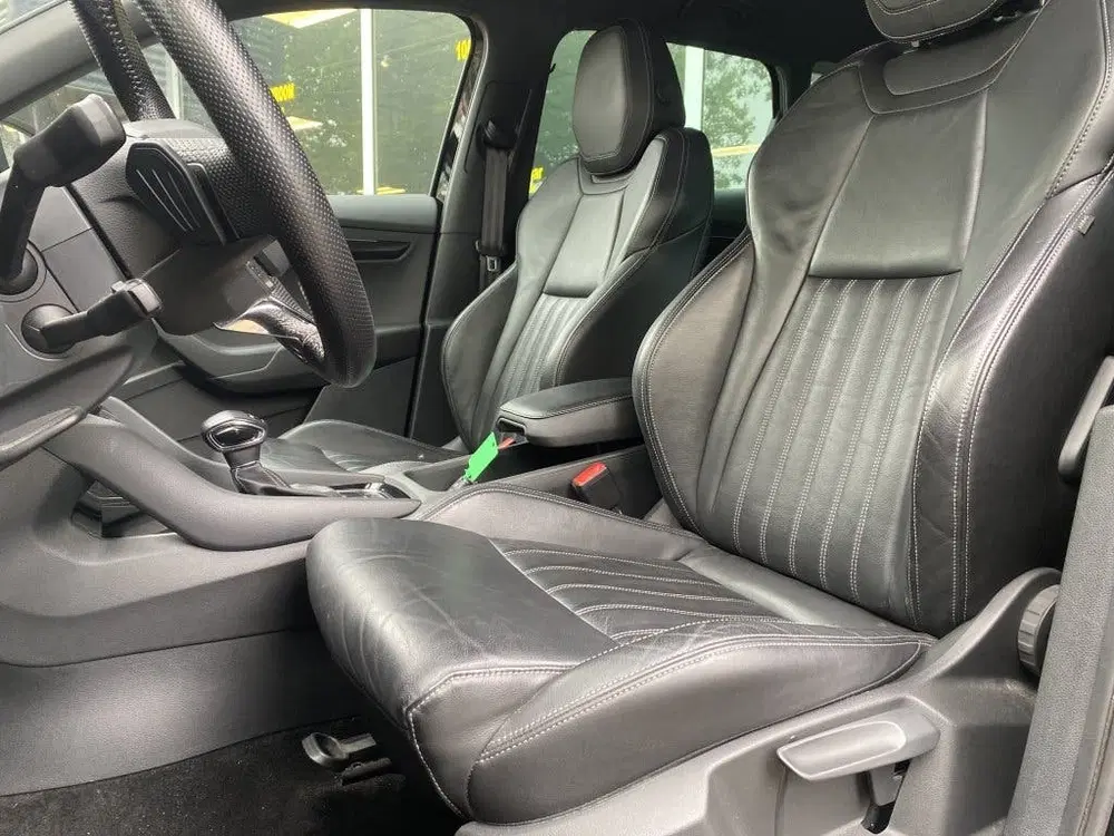 Skoda Karoq 1.5 TSI Sportline Business LEDER uit 2022, foto 6