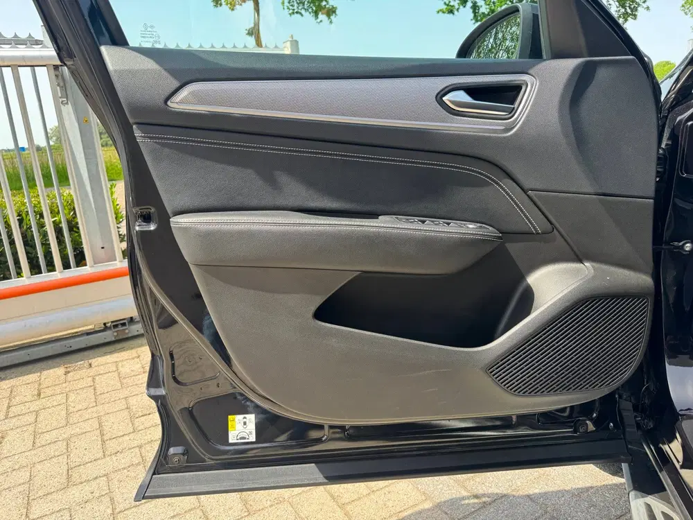 Renault Arkana 1.6 E-Tech Hybrid 145 Intens TREKHAAK uit 2022, foto 10