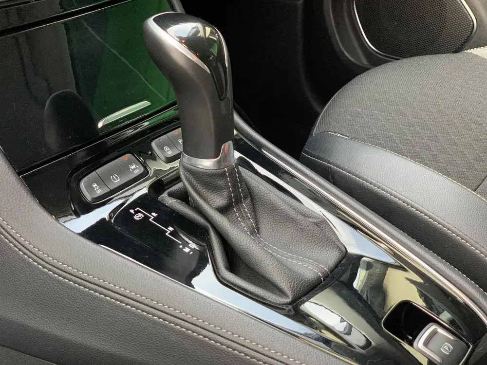 Opel Grandland X 1.2 Turbo Innovation uit 2019, foto 4