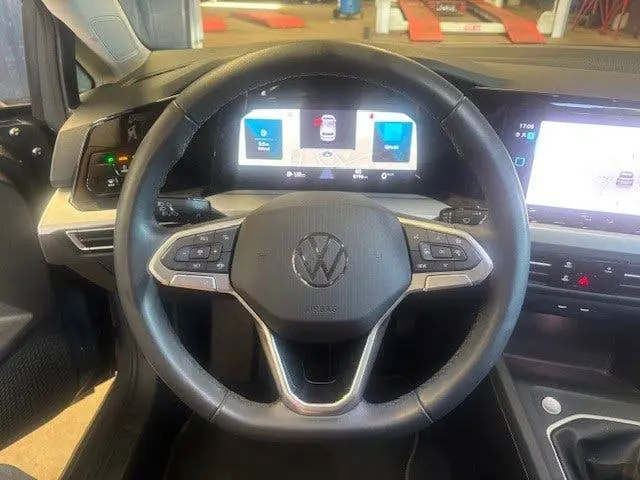 Volkswagen Golf 1.0 TSI Life Business (bj 2024) uit 2024, foto 7