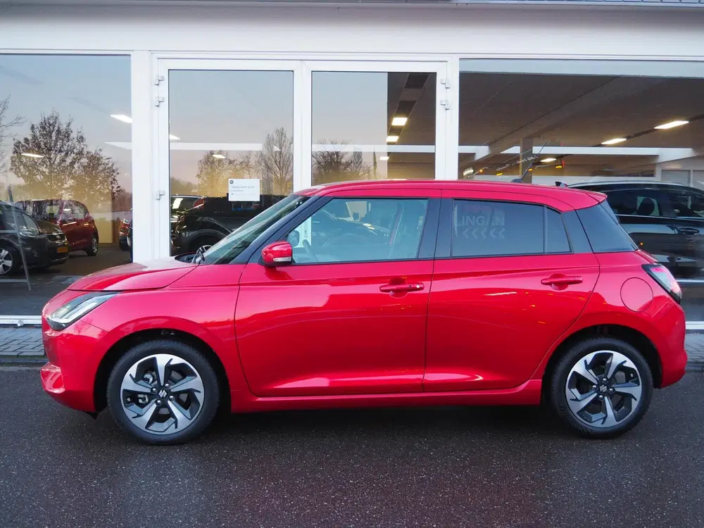 Suzuki Swift 1.2 Select Smart Hybrid uit 2025, foto 3