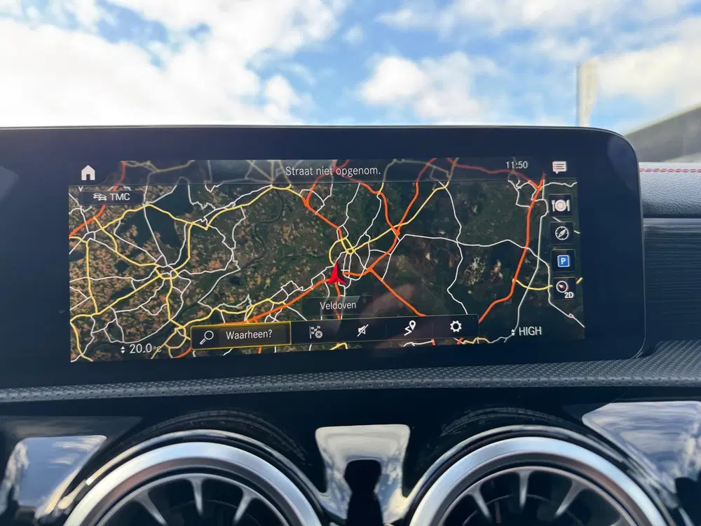 Mercedes-Benz CLA 250 e AMG Panorama L uit 2022, foto 10