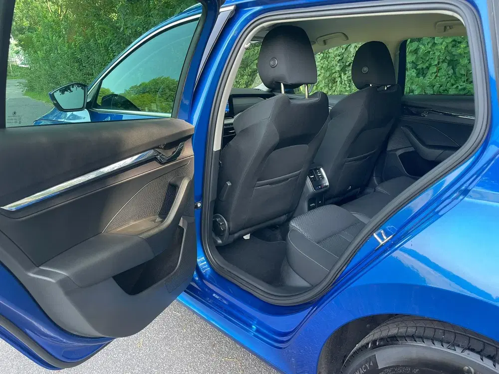 Skoda Octavia Combi 1.0 E-TSI Business Edition Plus uit 2023, foto 20