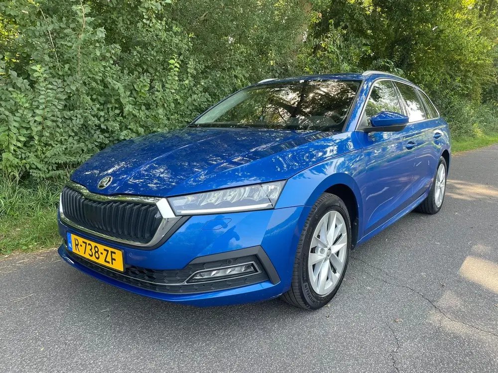 Skoda Octavia Combi 1.0 E-TSI Business Edition Plus uit 2023, foto 3