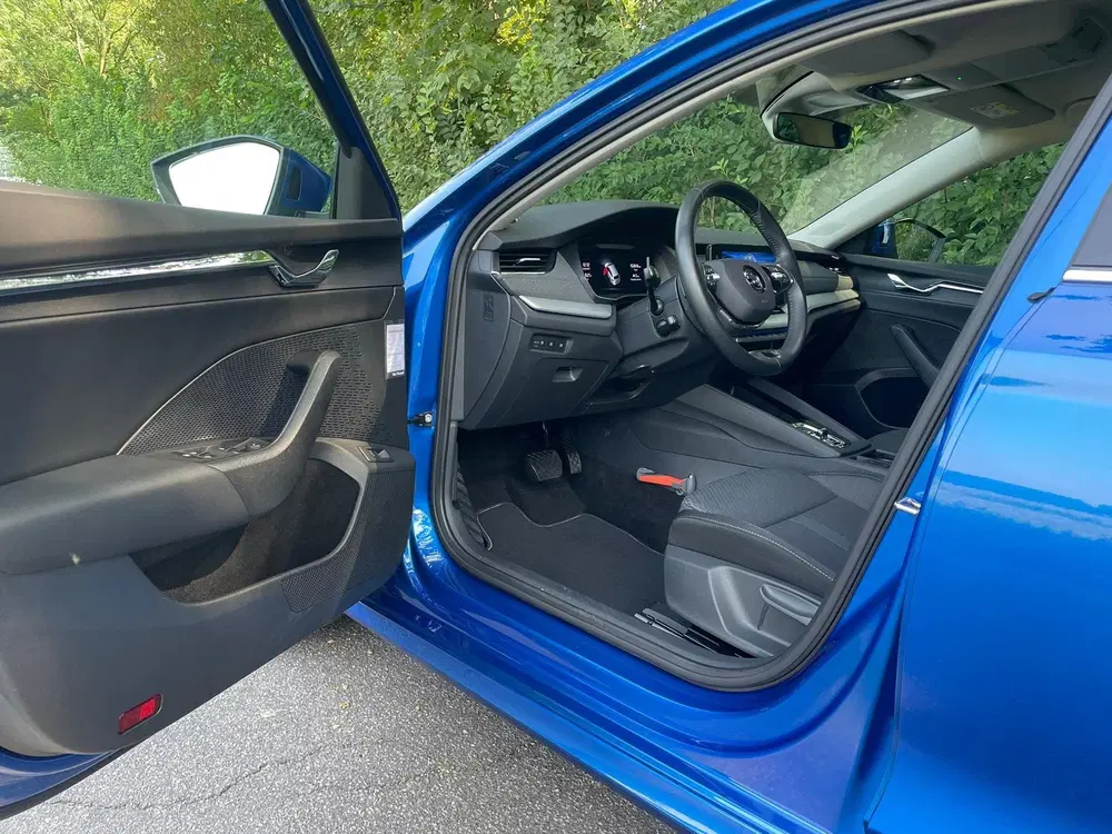 Skoda Octavia Combi 1.0 E-TSI Business Edition Plus uit 2023, foto 5