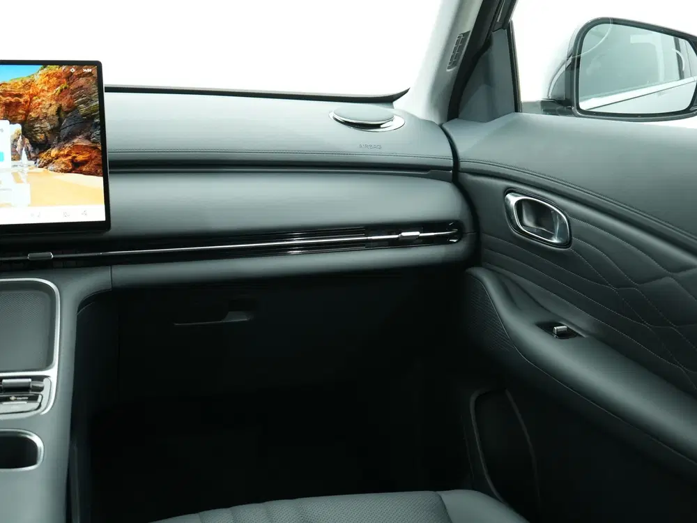 Geely Starray EM-i 1.5 PLUG-IN HYBRID 262PK PRO 1005KM WLTP uit 2026, foto 14
