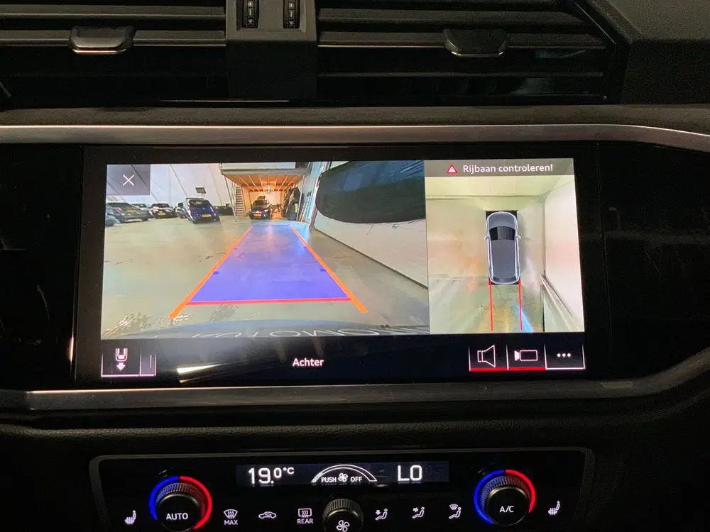 Audi RS Q3 TFSI RS uit 2021, foto 10