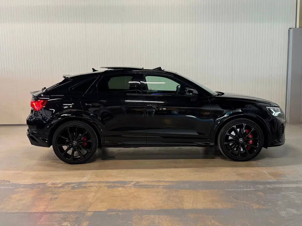 Audi RS Q3 TFSI RS uit 2021, foto 6