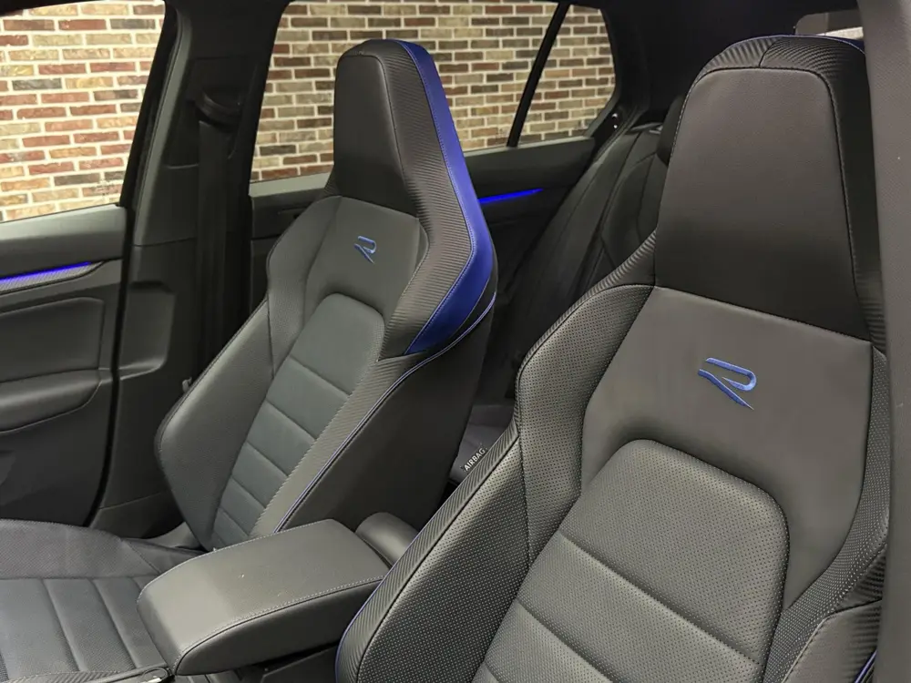 Volkswagen Golf 2.0 TSI R 4Motion CARBON Pakket Panorama H/K uit 2023, foto 18
