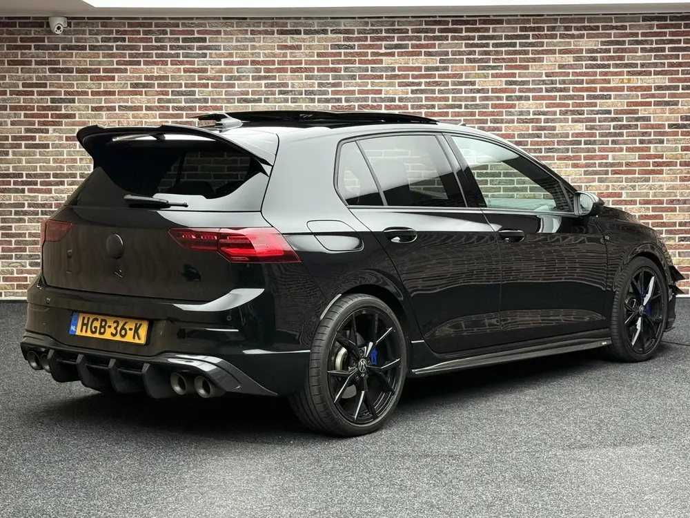 Volkswagen Golf 2.0 TSI R 4Motion CARBON Pakket Panorama H/K uit 2023, foto 2
