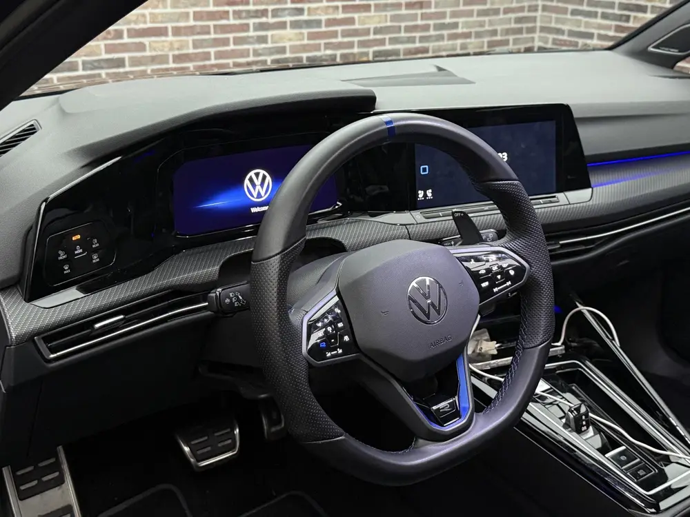 Volkswagen Golf 2.0 TSI R 4Motion CARBON Pakket Panorama H/K uit 2023, foto 3