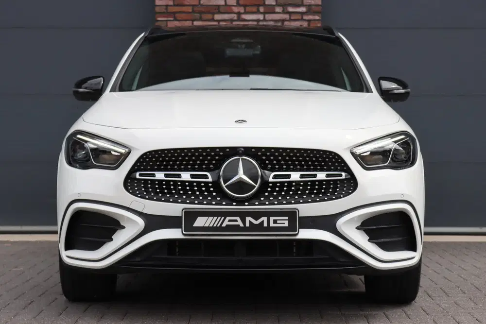 Mercedes-Benz GLA GLA 250 e Star Edition AMG Line uit 2024, foto 13