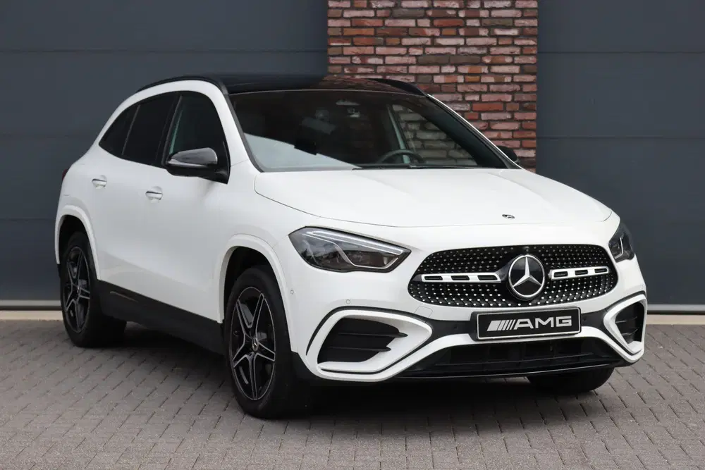 Mercedes-Benz GLA GLA 250 e Star Edition AMG Line uit 2024, foto 3