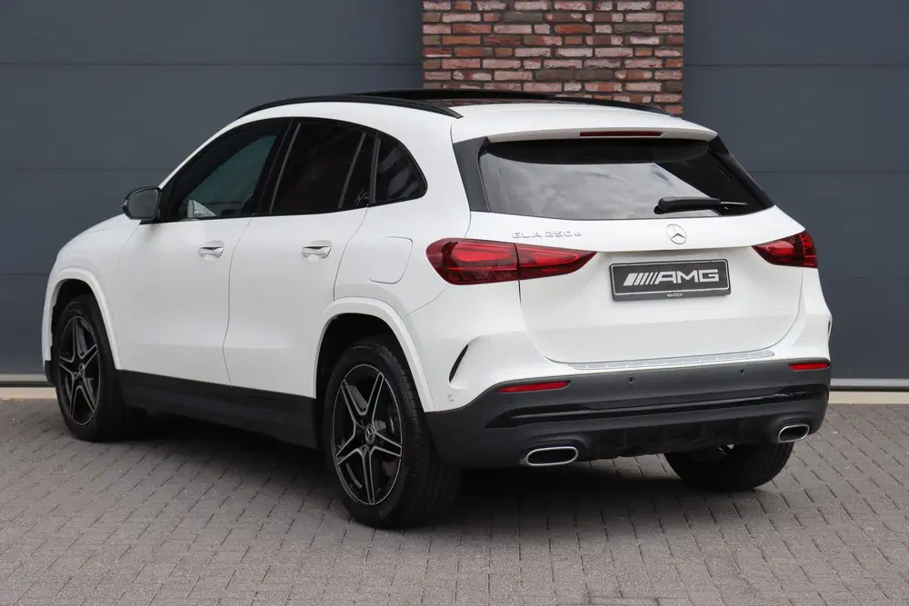 Mercedes-Benz GLA GLA 250 e Star Edition AMG Line uit 2024, foto 5
