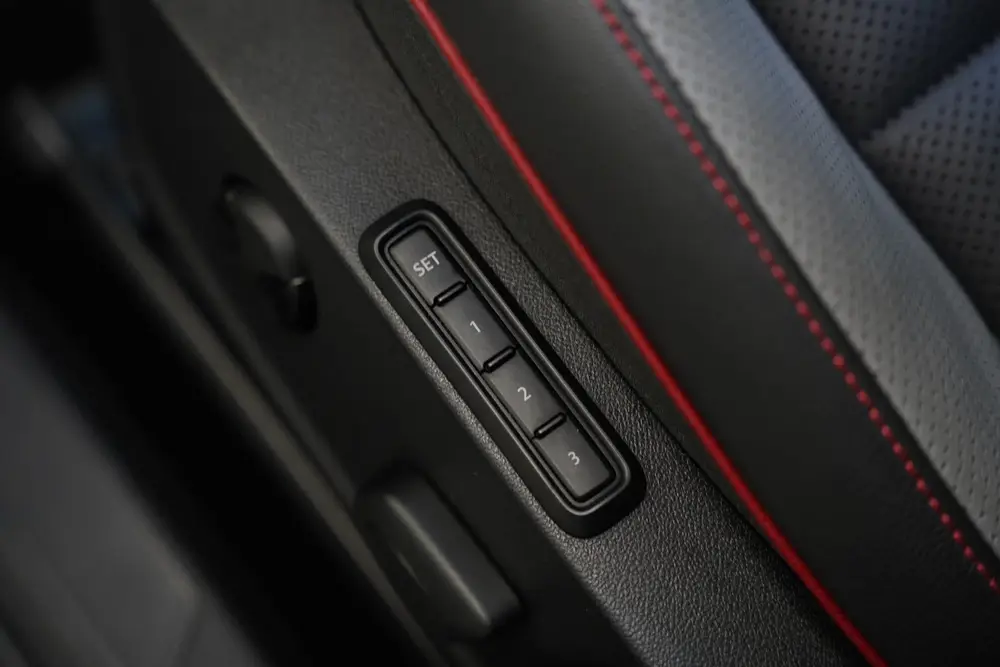 Volkswagen Golf 2.0 TSI GTI Akrapovič Panoramadak Harman&Ka uit 2020, foto 13