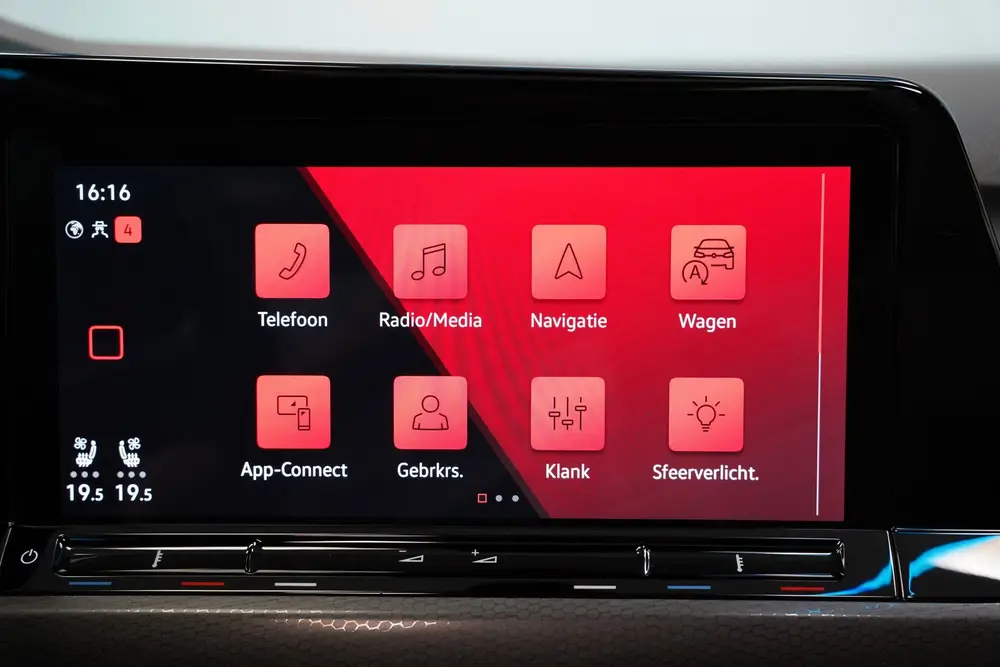 Volkswagen Golf 2.0 TSI GTI Akrapovič Panoramadak Harman&Ka uit 2020, foto 19