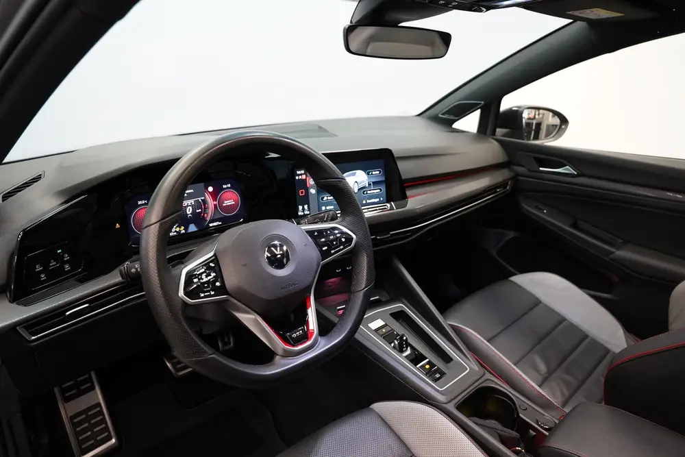 Volkswagen Golf 2.0 TSI GTI Akrapovič Panoramadak Harman&Ka uit 2020, foto 6