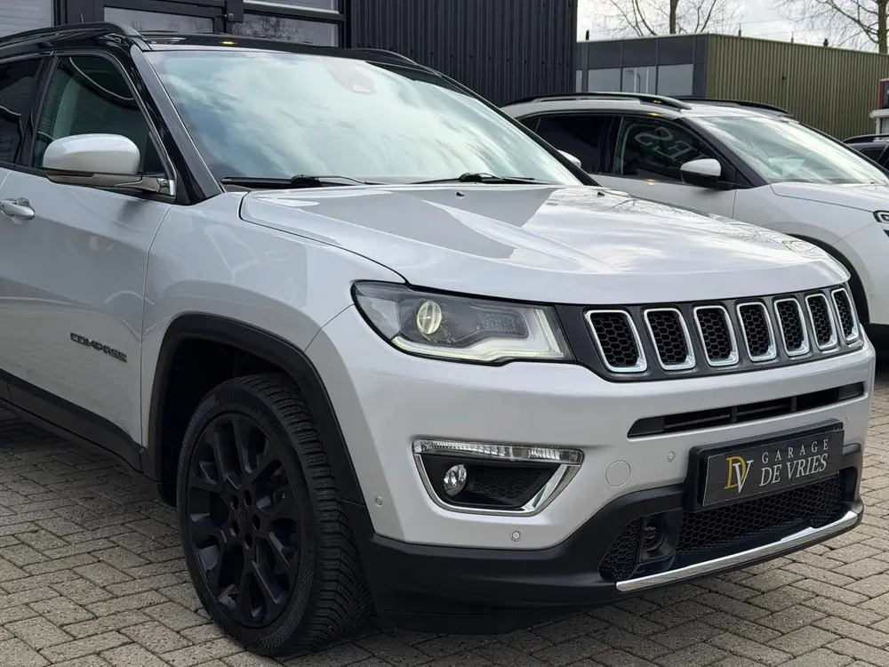 Jeep Compass 1.3T Limited DDCT Aut Full Option ACC 1750KG Tr uit 2020, foto 14