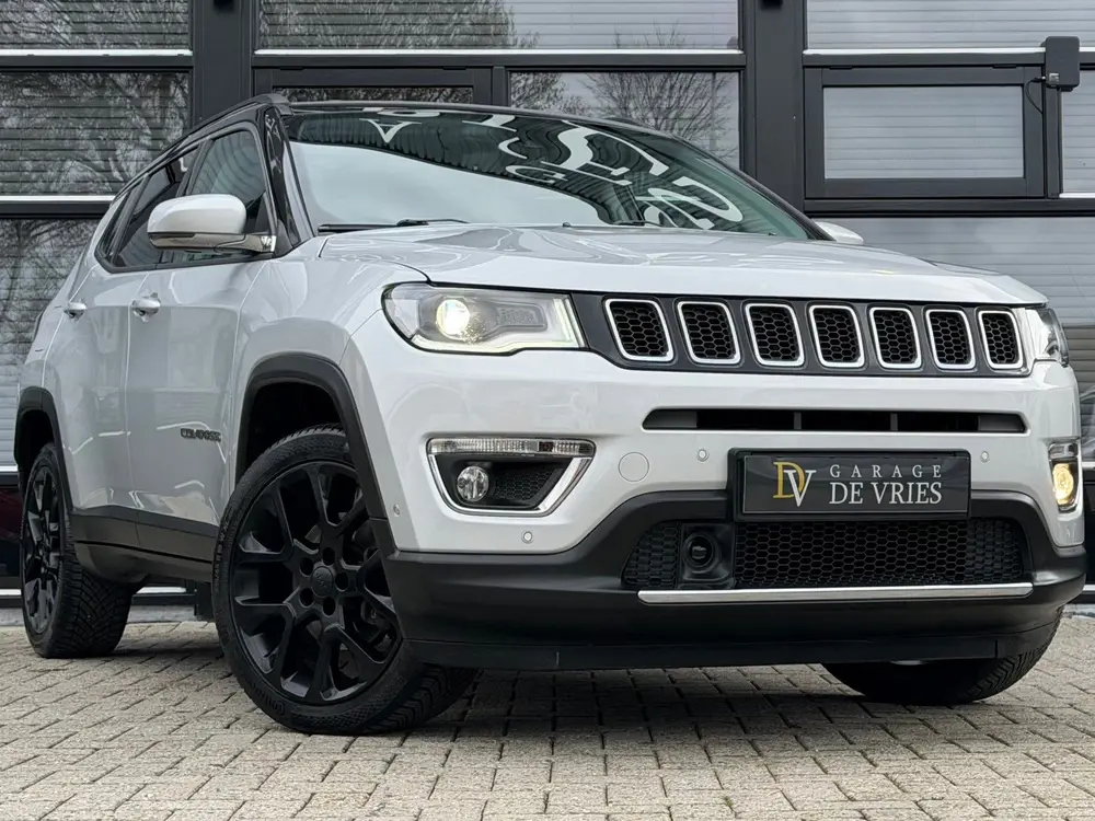Jeep Compass 1.3T Limited DDCT Aut Full Option ACC 1750KG Tr uit 2020, foto 18