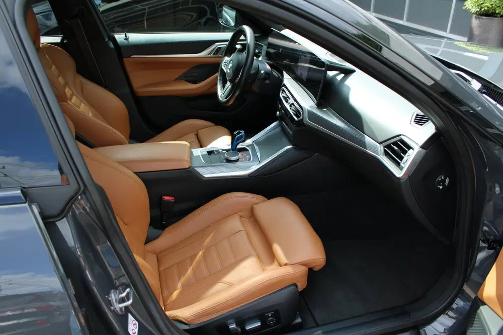 BMW i4 M50 High Executive 84 kWh uit 2023, foto 12