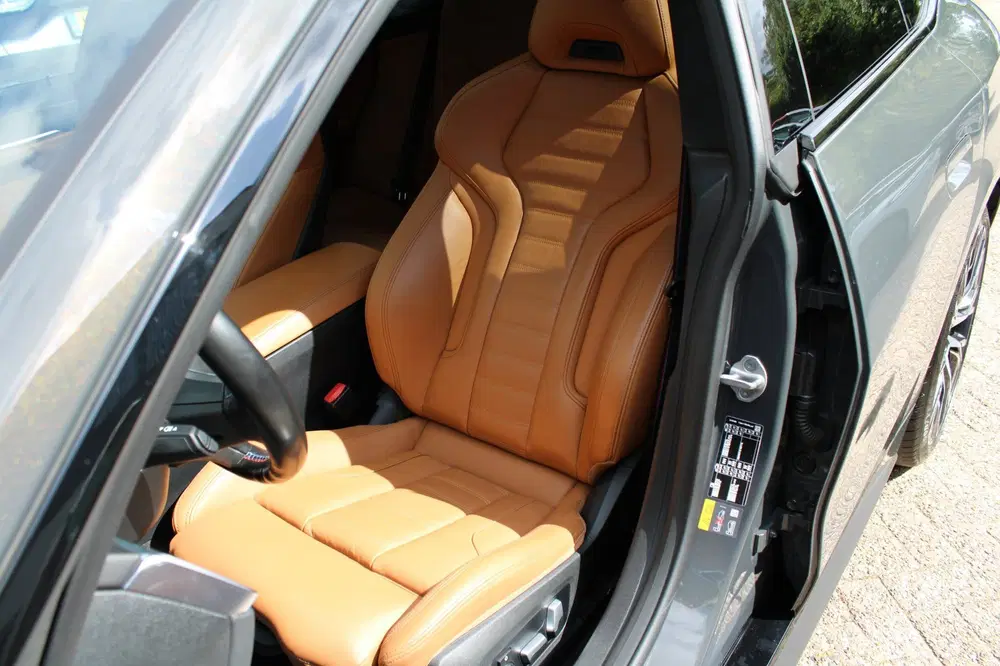 BMW i4 M50 High Executive 84 kWh uit 2023, foto 16